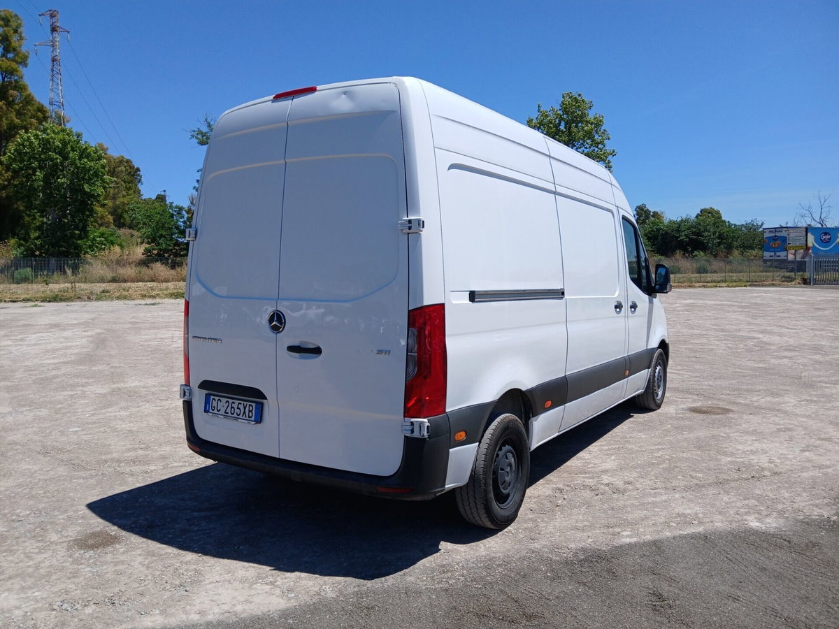 Mercedes-Benz Sprinter F39/35 311 CDI FWD TA Furgone (5)