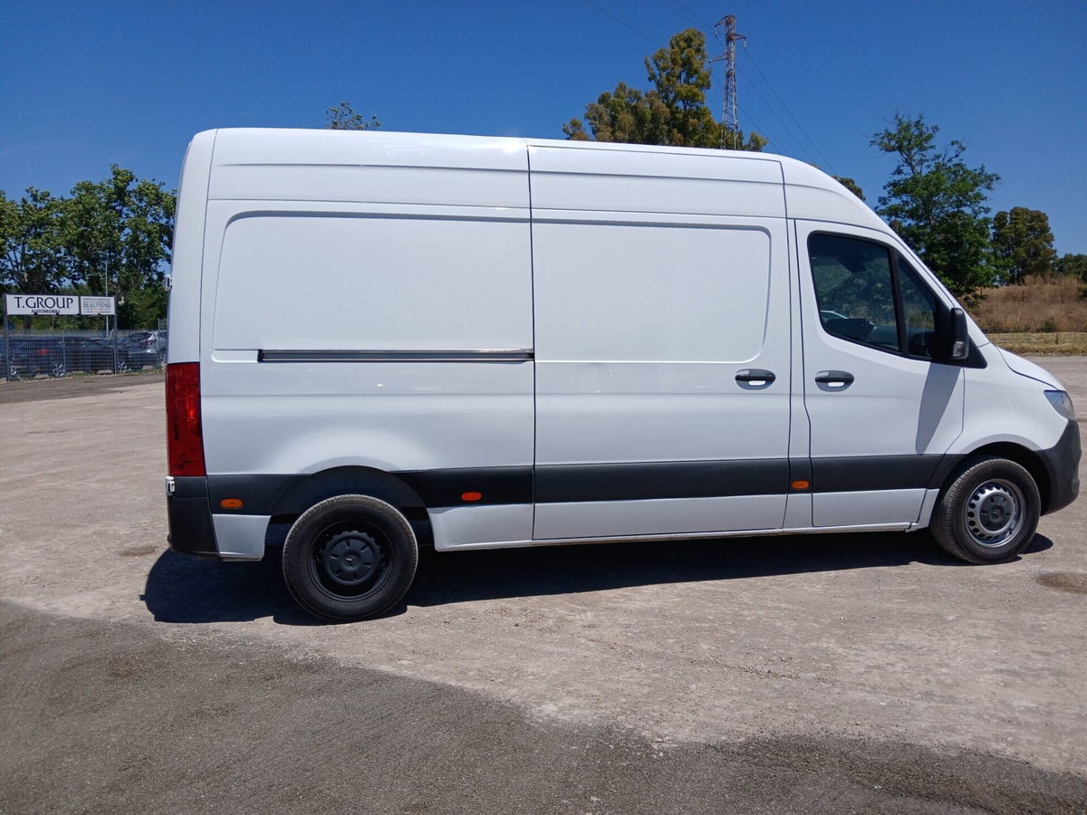 Mercedes-Benz Sprinter F39/35 311 CDI FWD TA Furgone (6)