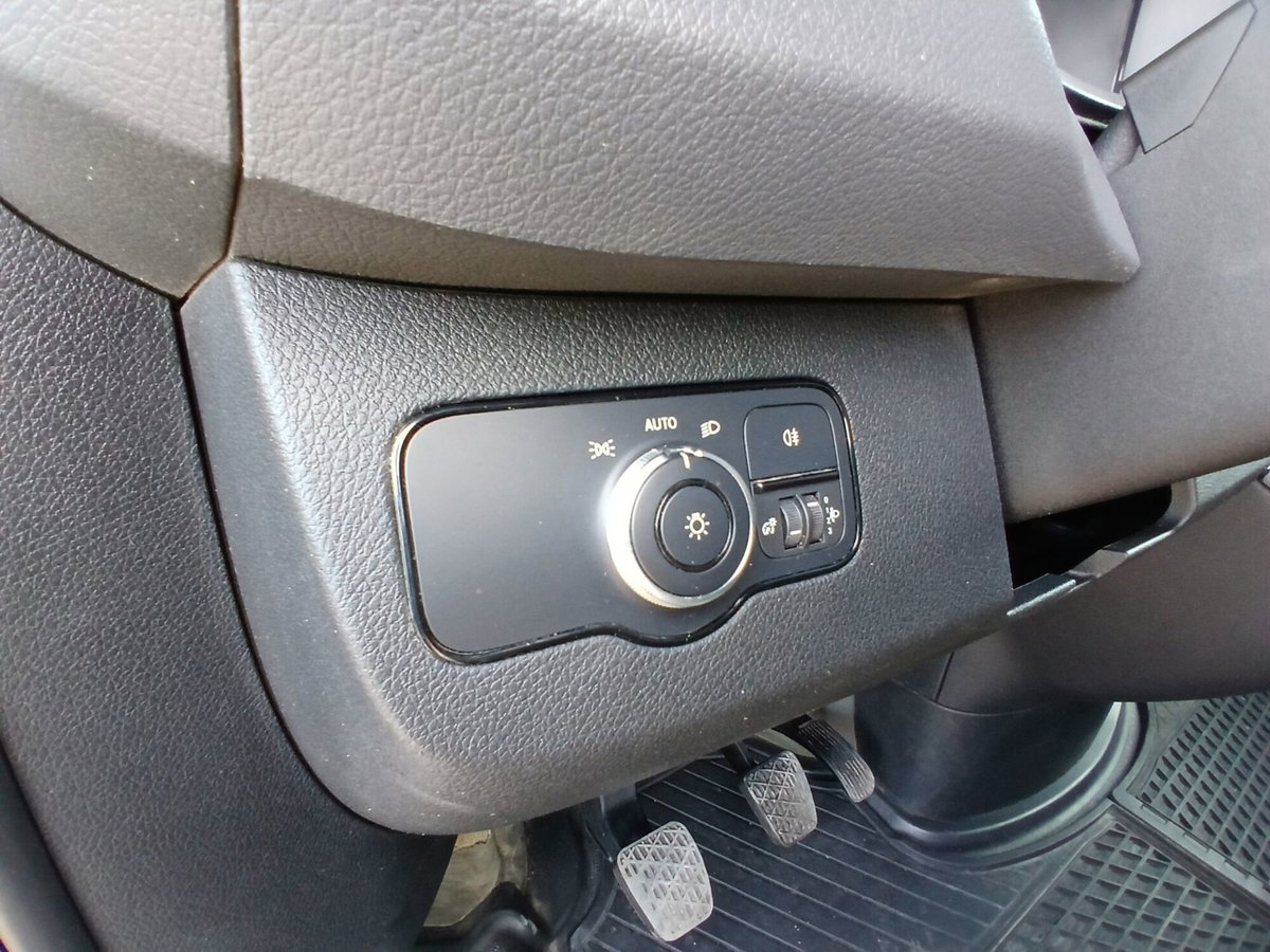 Mercedes-Benz Sprinter F39/35 311 CDI FWD TA Furgone (14)