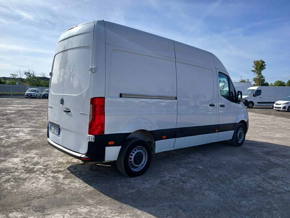 Mercedes-Benz Sprinter F39/35 311 CDI FWD TA Furgone (6)