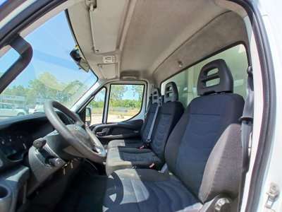 Iveco Daily Telaio 35C14 BTor 2.3 HPT PC-RG Cabinato (11)