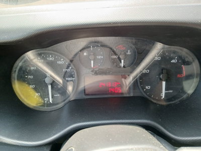 Iveco Daily Telaio 35C14 BTor 2.3 HPT PC-RG Cabinato (14)