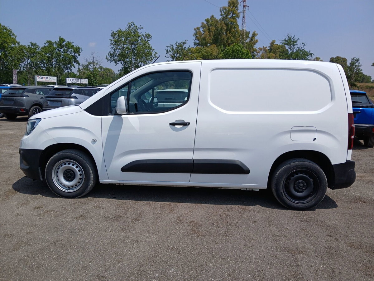 Opel Combo Furgone Cargo 1.6 Diesel 100CV S&S PC 650kg Edition (2)