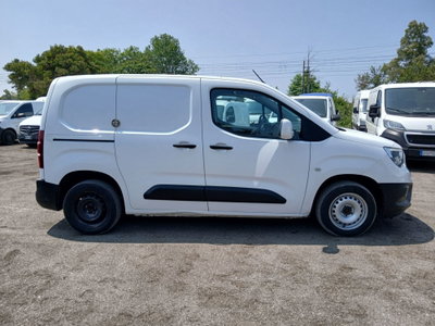 Opel Combo Furgone Cargo 1.6 Diesel 100CV S&S PC 650kg Edition (5)