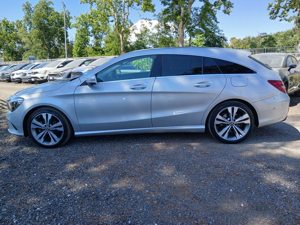 Mercedes-Benz CLA 200 d Automatic Premium (4)