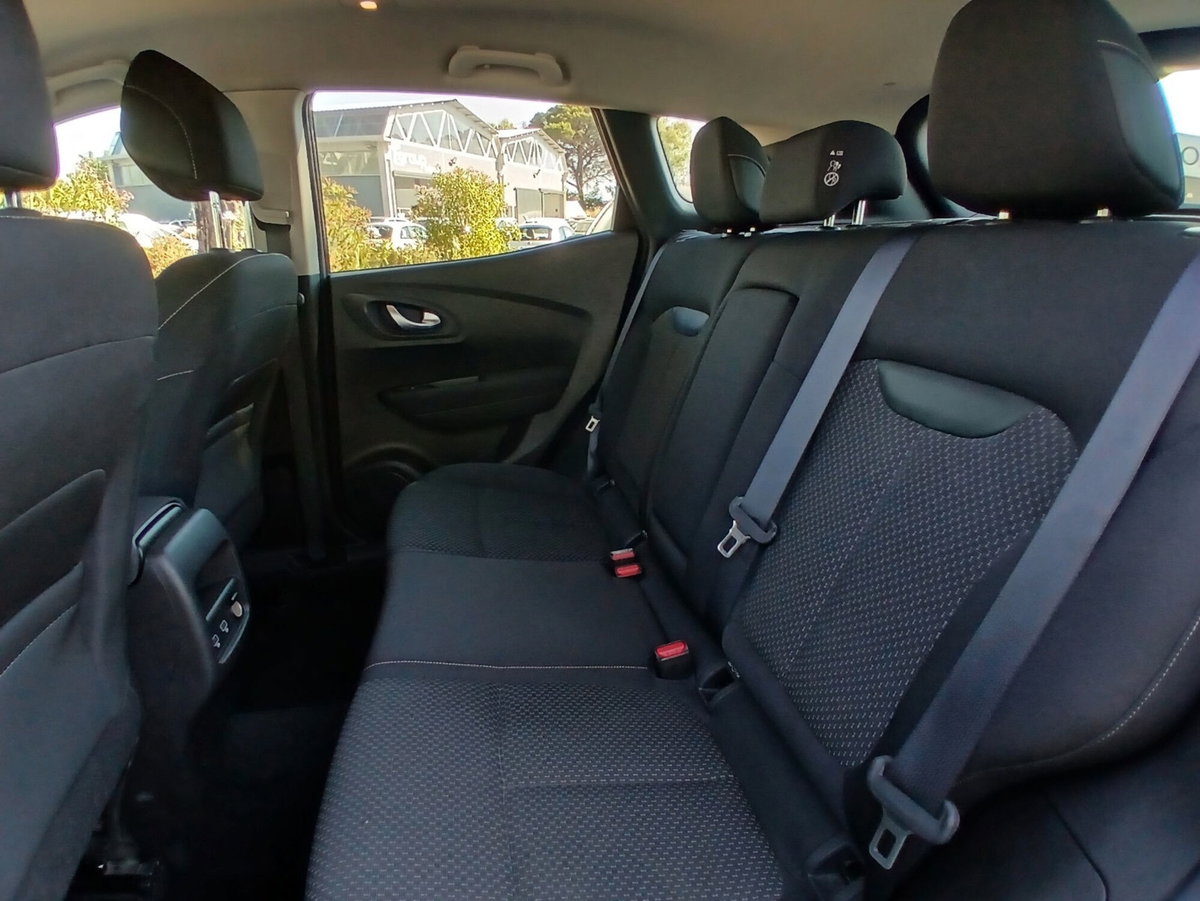Renault Kadjar dCi 8V 115CV Business (16)