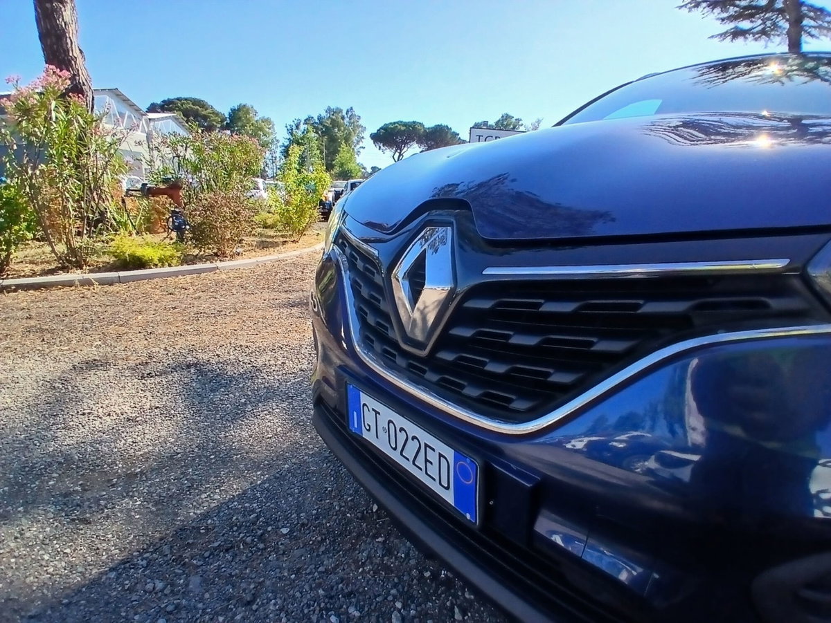 Renault Kadjar dCi 8V 115CV Business (6)