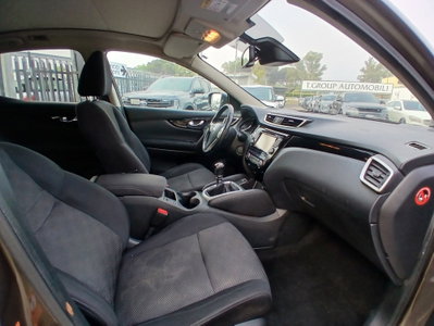 Nissan Qashqai 1.5 dCi Tekna (10)