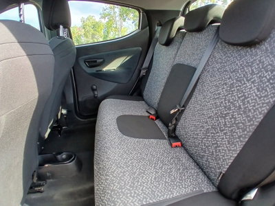 Lancia Ypsilon 1.0 FireFly 5 porte S&S Hybrid Ecochic Gold (11)