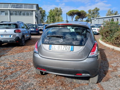 Lancia Ypsilon 1.0 FireFly 5 porte S&S Hybrid Ecochic Gold (6)