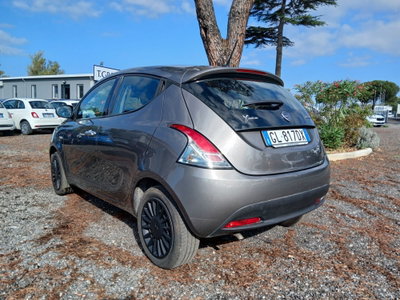 Lancia Ypsilon 1.0 FireFly 5 porte S&S Hybrid Ecochic Gold (7)