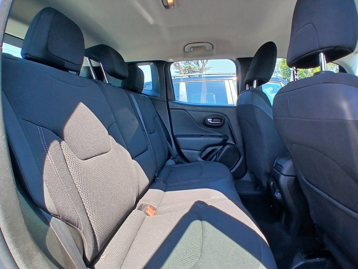 Jeep Renegade 1.6 Mjt 130 CV Limited (10)