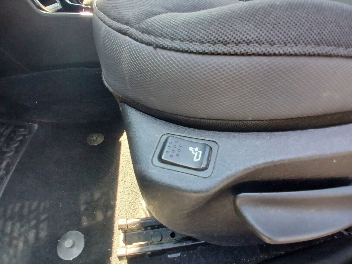 Jeep Renegade 1.6 Mjt 130 CV Limited (15)