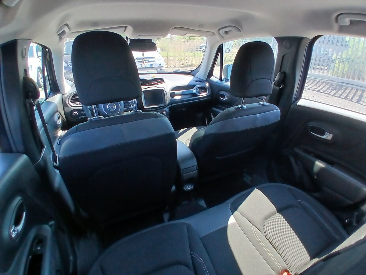 Jeep Renegade 1.6 Mjt 130 CV Limited (9)