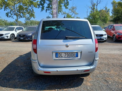 Lancia Phedra MJT 136 CV Executive (3)
