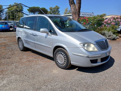 Lancia Phedra MJT 136 CV Executive (6)