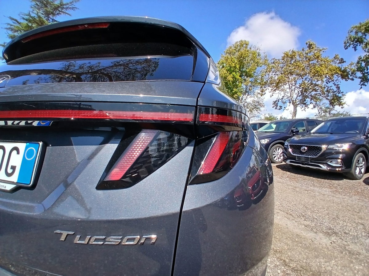 Hyundai Tucson 1.6 crdi 48V Xline 2wd dct (14)