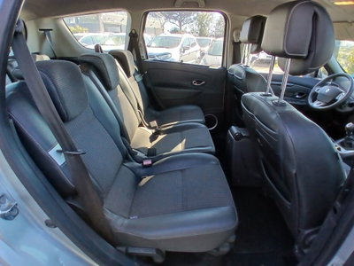 Renault Scenic E-Tech Electric 1.6 dCi 130CV Dynamique (12)