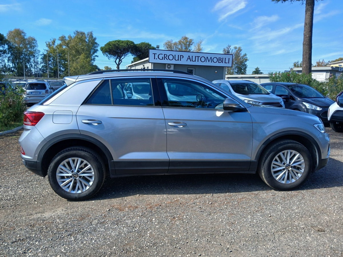 Volkswagen T-Roc 1.0 TSI Life (4)