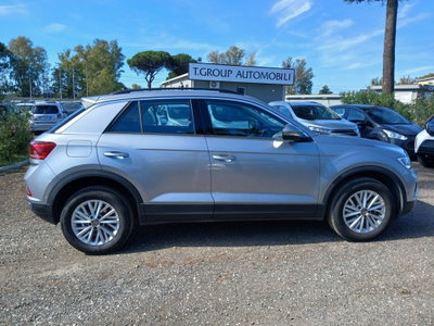 Volkswagen T-Roc 1.0 TSI Life (4)