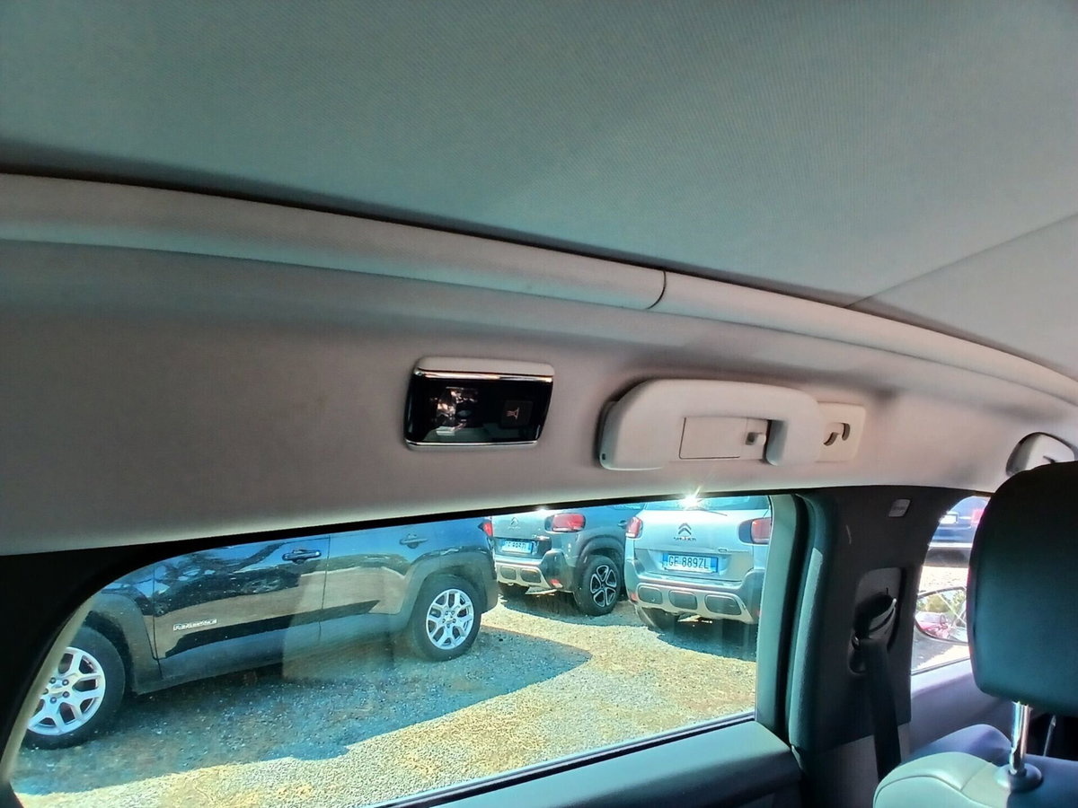 Peugeot 508 SW BlueHDi 180 EAT6 S&S Allure (18)