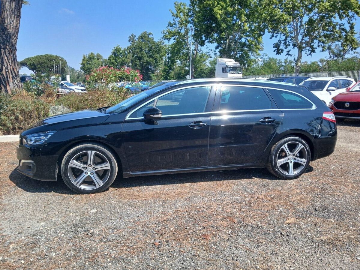Peugeot 508 SW BlueHDi 180 EAT6 S&S Allure (2)