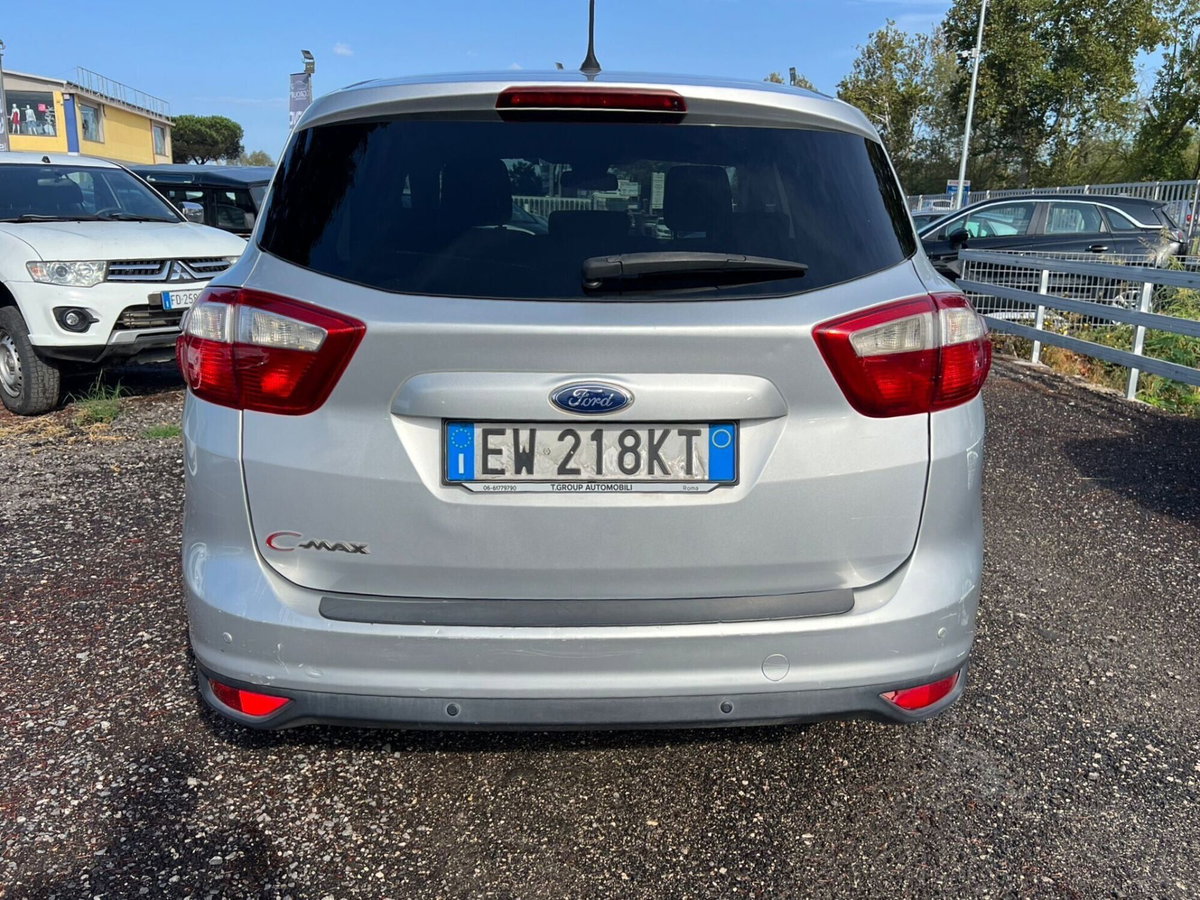 Ford C-Max 1.6 TDCi 115CV Titanium (6)