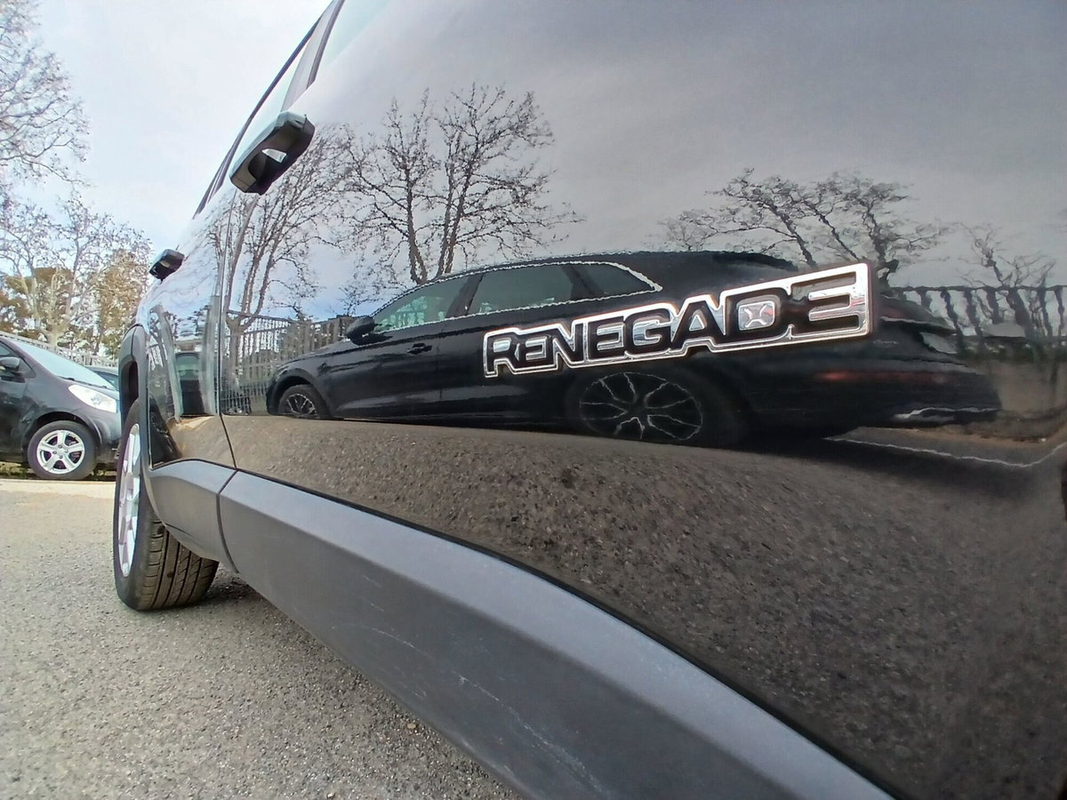 Jeep Renegade 1.6 Mjt 130 CV Limited (10)
