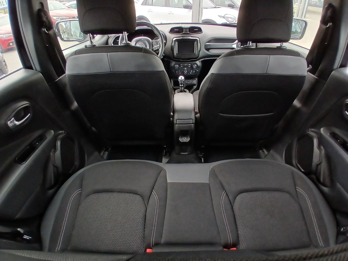 Jeep Renegade 1.6 Mjt 130 CV Limited (15)