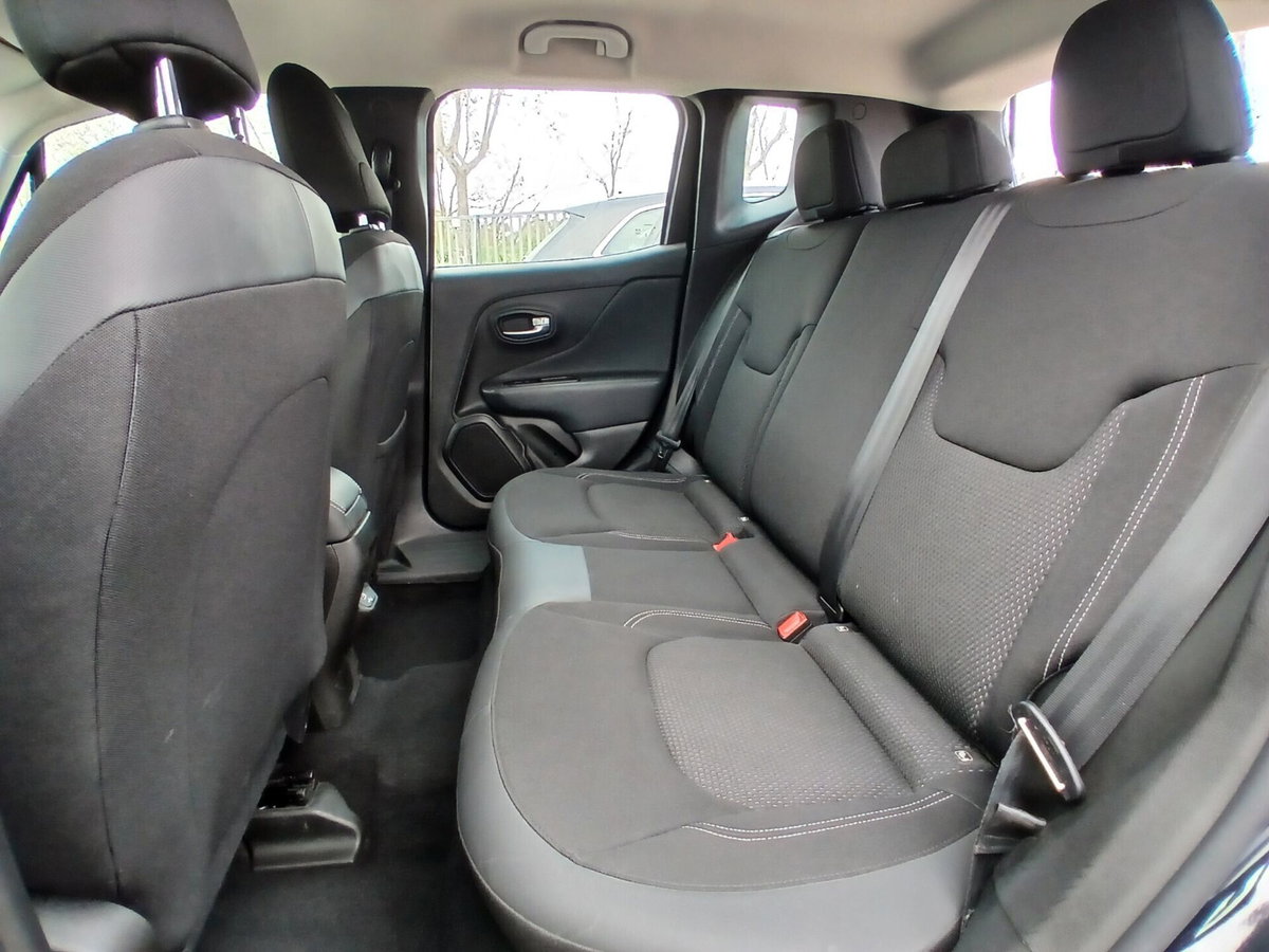 Jeep Renegade 1.6 Mjt 130 CV Limited (16)