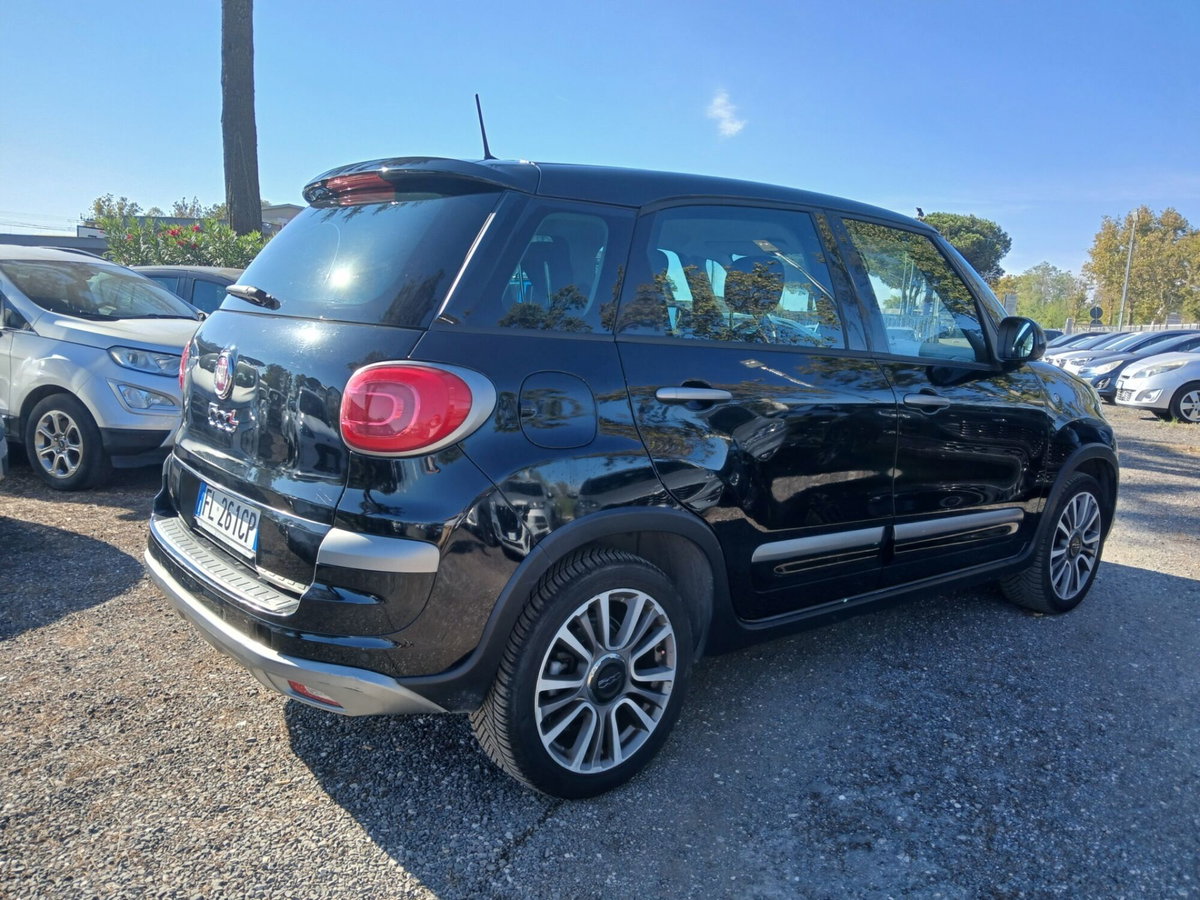 Fiat 500L 1.3 Multijet 95 CV Dualogic Cross (4)