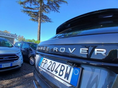 Land Rover Range Rover Velar 2.0D I4 240 CV (15)