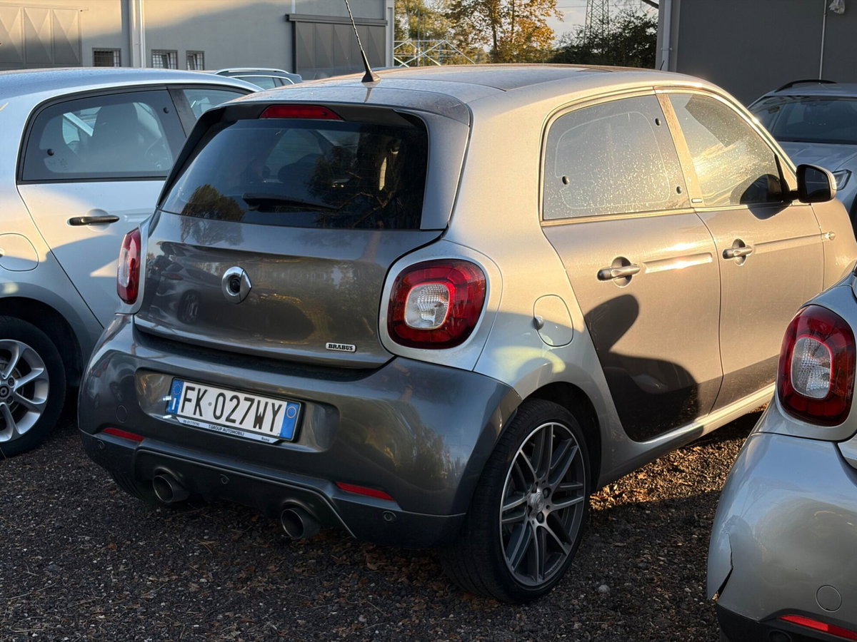 smart forfour forfour BRABUS 0.9 Turbo twinamic Xclusive (5)