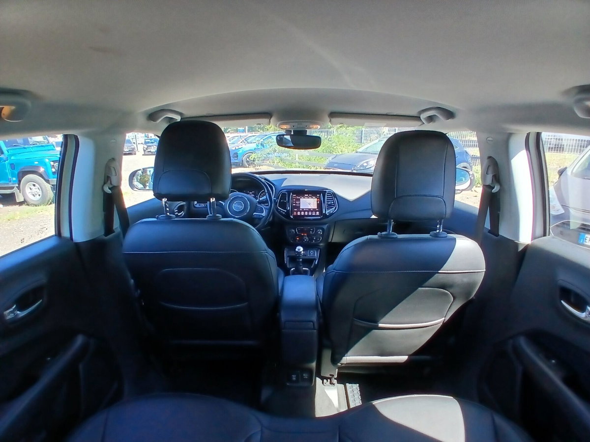 Jeep Compass 1.3 Turbo T4 2WD Night Eagle (17)
