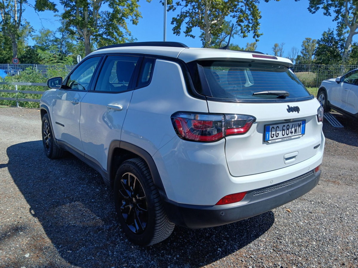 Jeep Compass 1.3 Turbo T4 2WD Night Eagle (3)