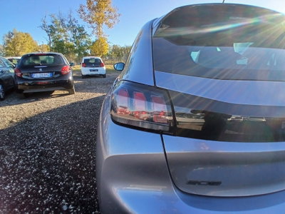 Peugeot 208 PureTech 100 Stop&Start 5 porte Allure (10)