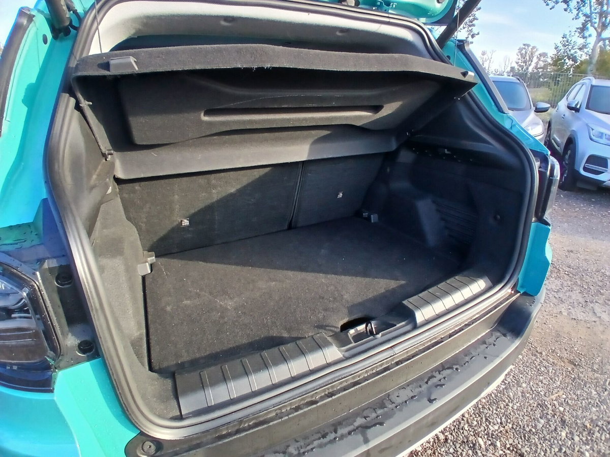 Jeep Avenger 1.2 turbo Summit fwd 100cv (15)