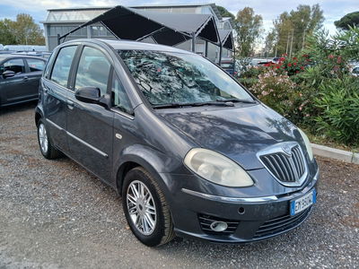 Lancia Musa 1.3 Mjt 95 CV DFN Gold usata