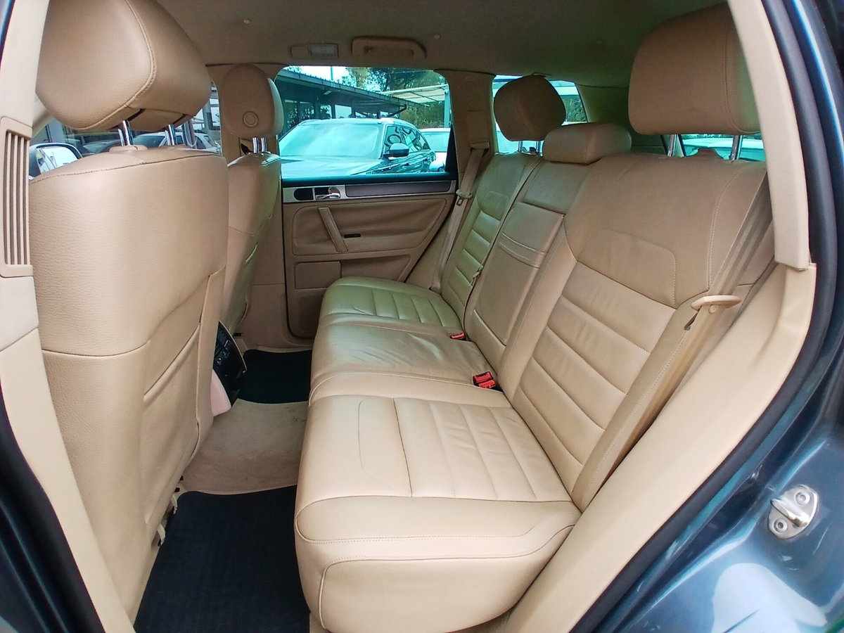Volkswagen Touareg R5 TDI DPF tiptronic Exclusive (12)