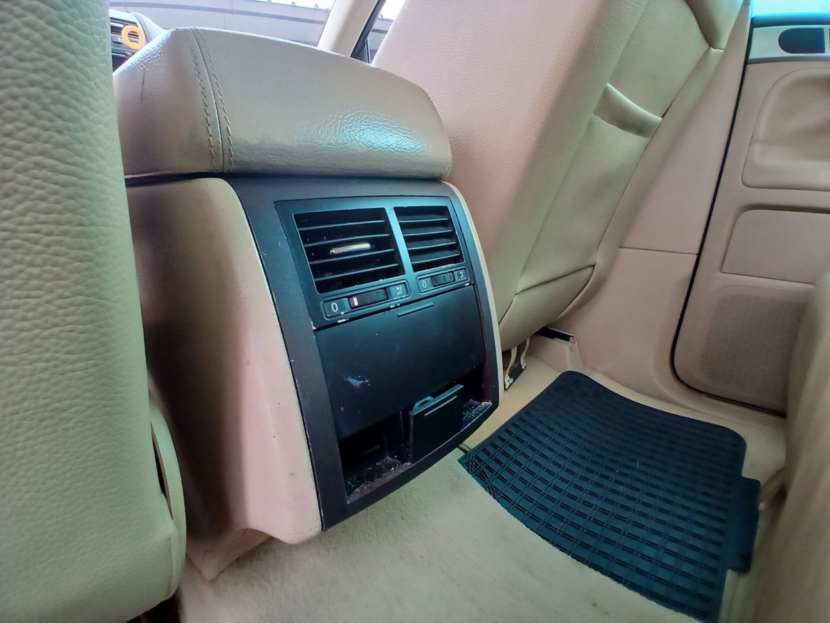 Volkswagen Touareg R5 TDI DPF tiptronic Exclusive (16)