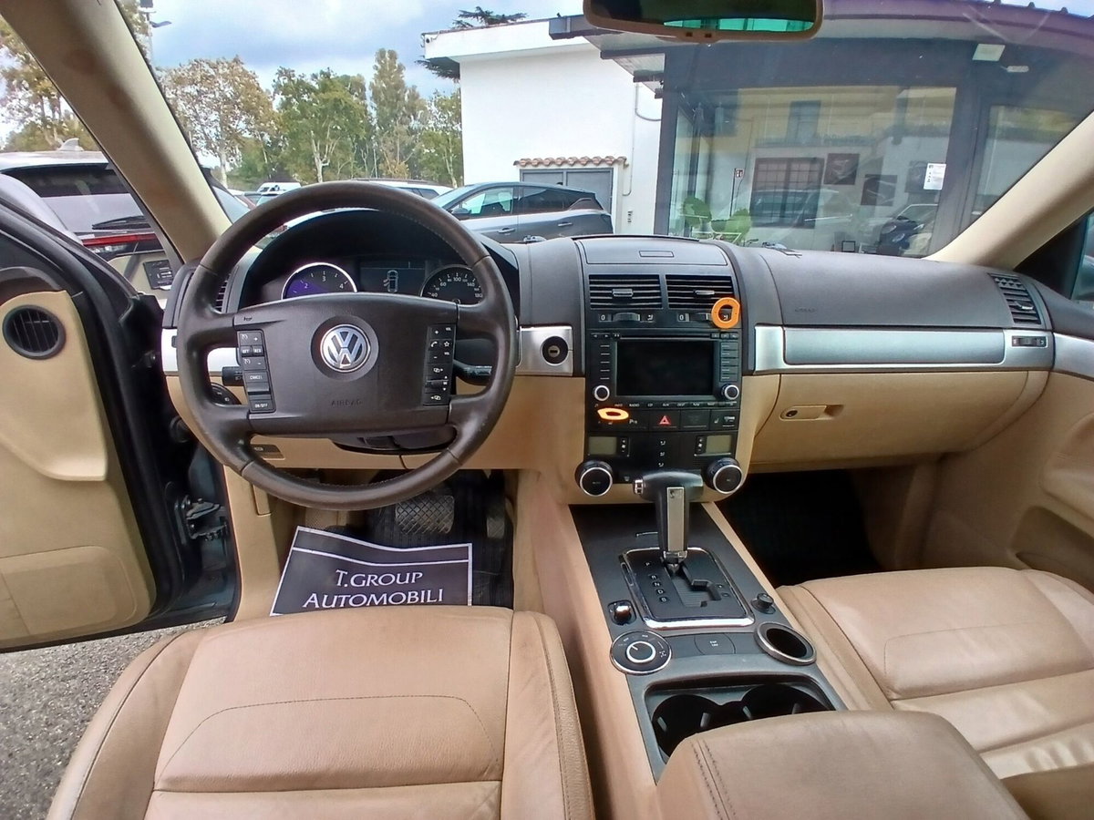 Volkswagen Touareg R5 TDI DPF tiptronic Exclusive (17)