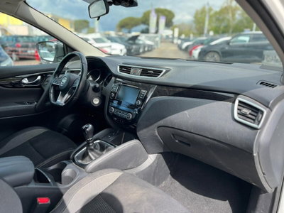 Nissan Qashqai 1.3 DIG-T 140 CV N-Connecta (11)