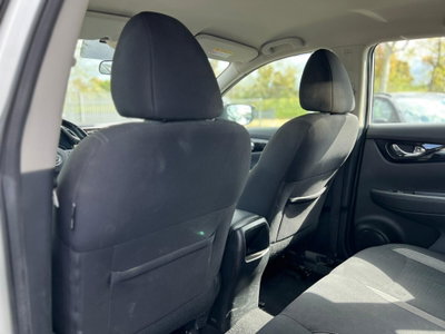 Nissan Qashqai 1.3 DIG-T 140 CV N-Connecta (14)