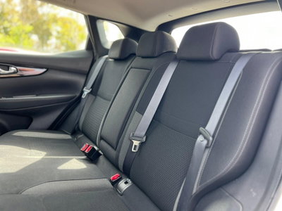 Nissan Qashqai 1.3 DIG-T 140 CV N-Connecta (16)