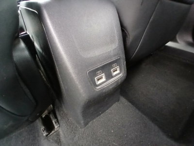 Peugeot 2008 PureTech 100 S&S Allure (19)