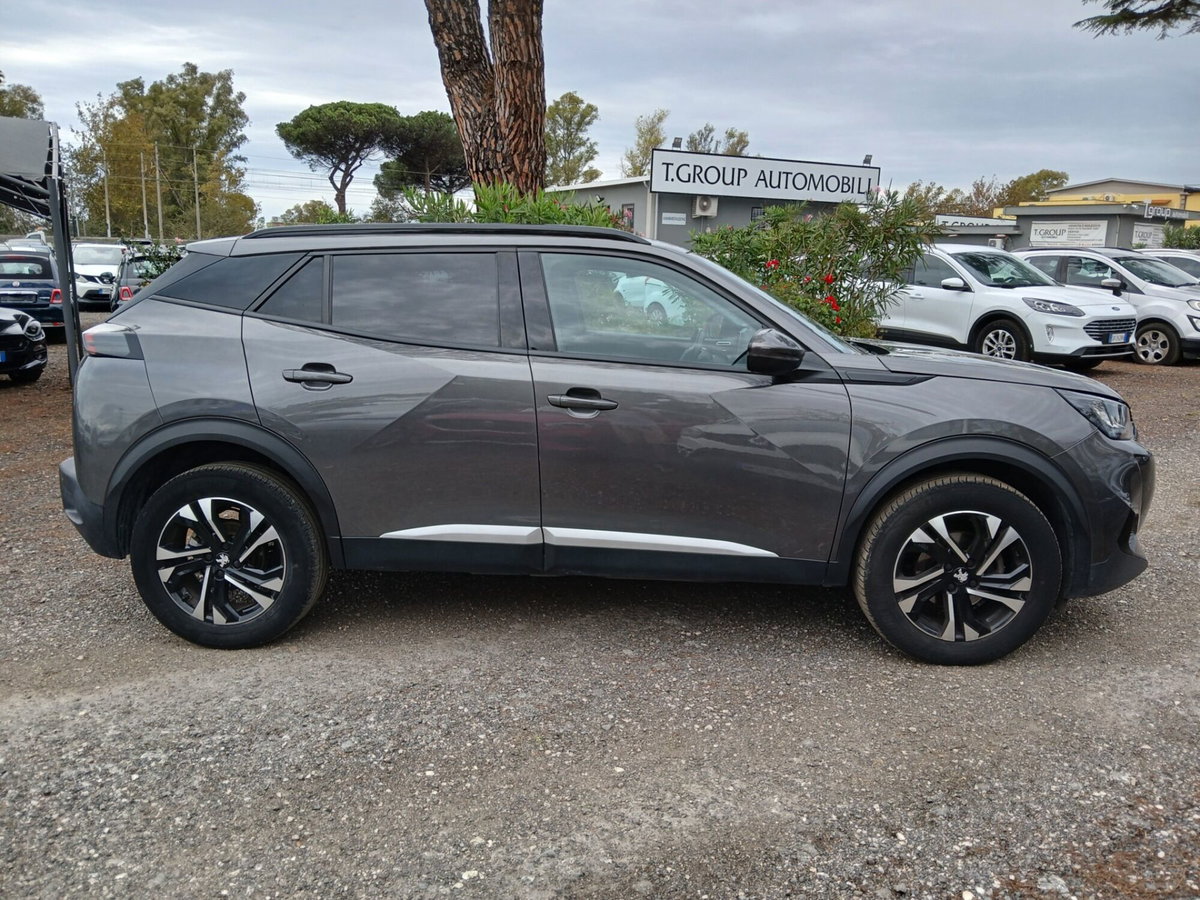 Peugeot 2008 PureTech 100 S&S Allure (5)