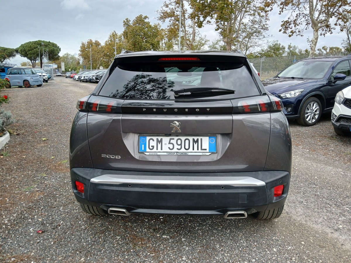 Peugeot 2008 PureTech 100 S&S Allure (7)