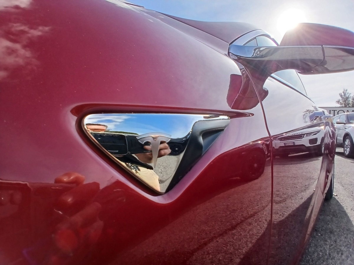 Tesla Model S Model S 75kWh All-Wheel Drive (13)