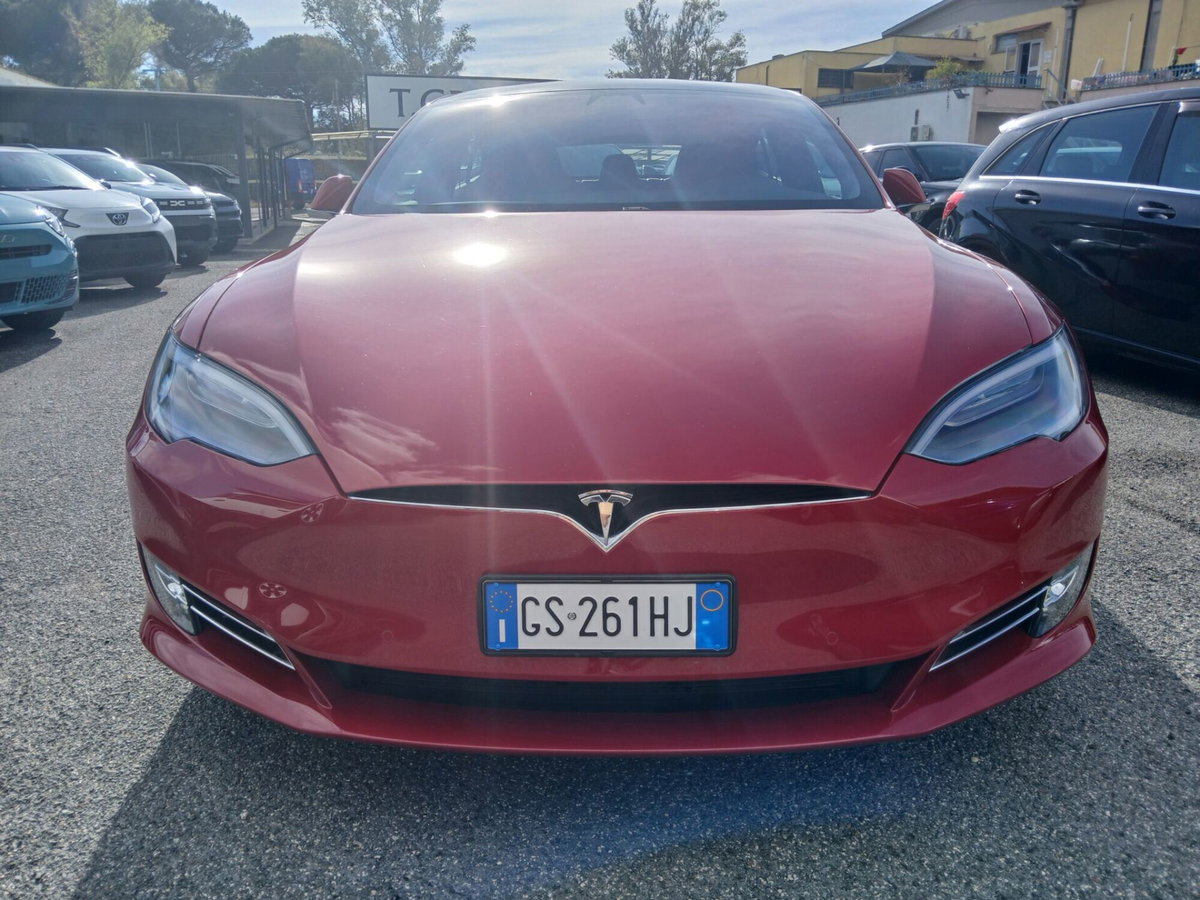 Tesla Model S Model S 75kWh All-Wheel Drive (3)