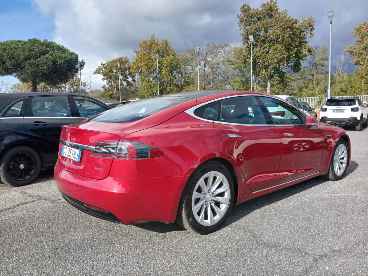 Tesla Model S Model S 75kWh All-Wheel Drive (5)